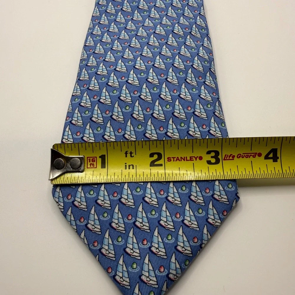 Vineyard Vines Mens Silk Tie Light Blue Sailboat Nautical Made in USA